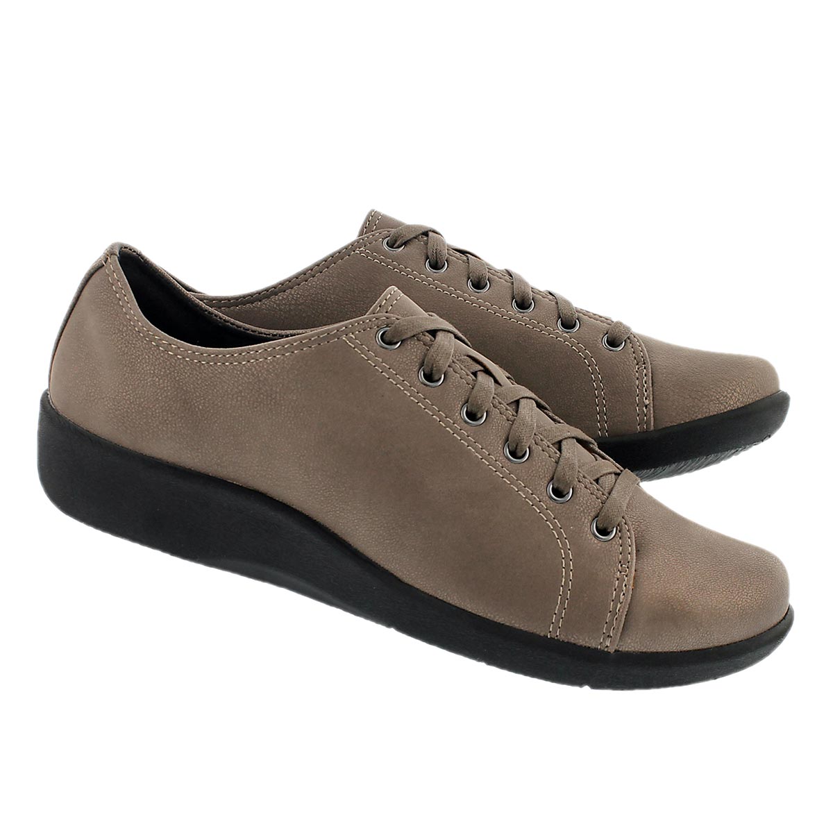 clarks lace up shoes for women's