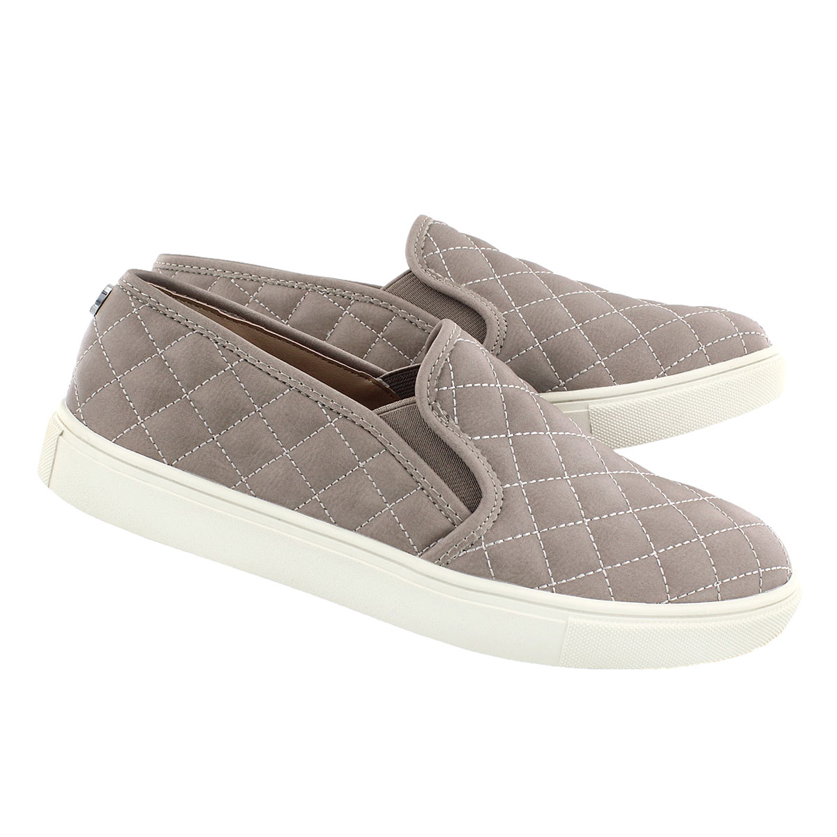 womens steve madden ecentrcq slip on casual shoe