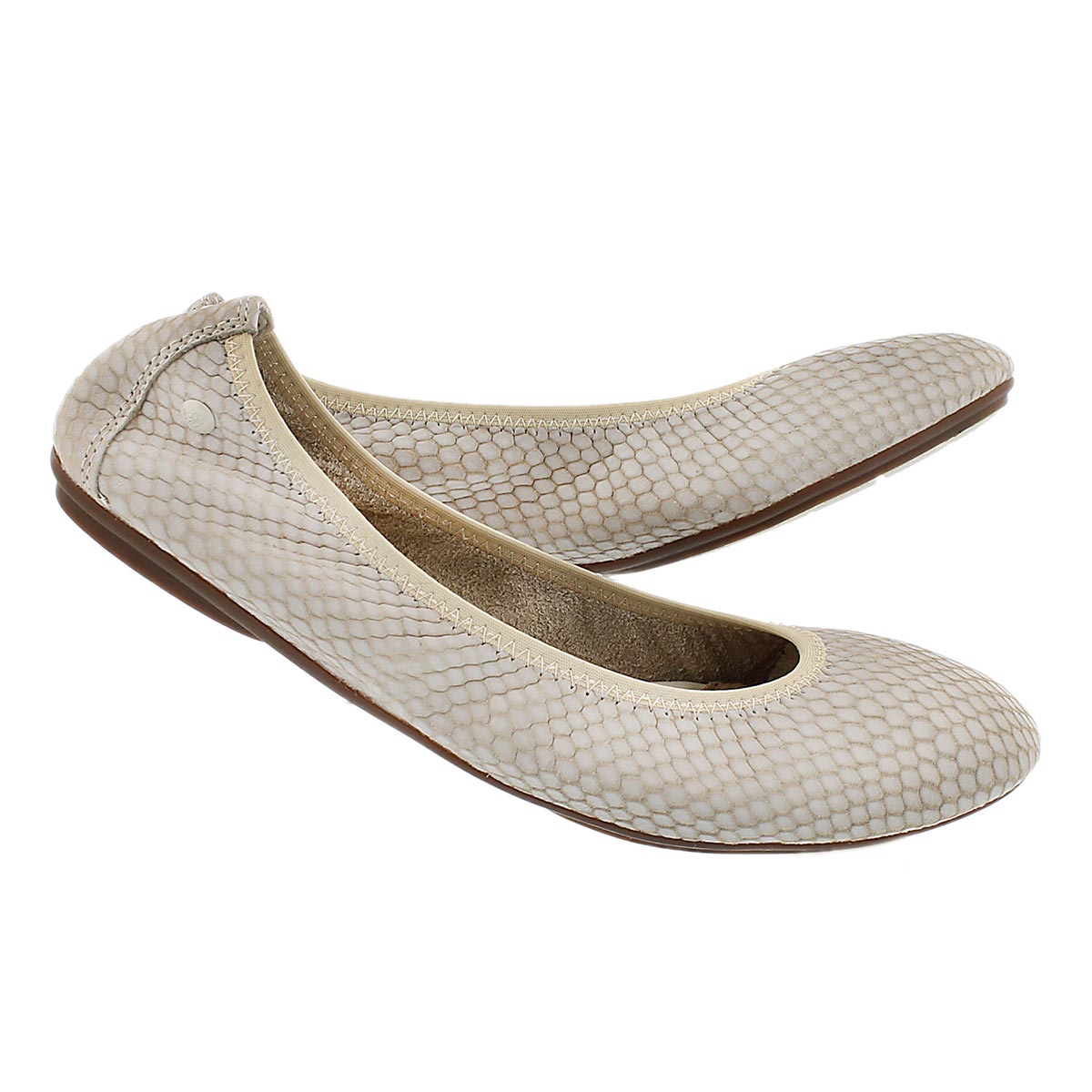 chaste ballet flat