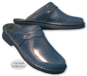 Clarks women's Zoe blue casual clog