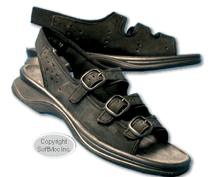 Clarks women's Clarks black three strap sandal