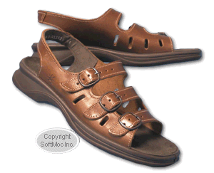 Clarks women's Sunbeat natural three strap sandal