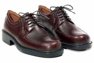 Ecco men's City Walker Heathrow Apron rust dress shoe.