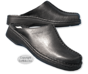 Josef Seibel women's Naomi black clog