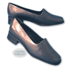 Women's Chino dress shoe by Easy Spirit