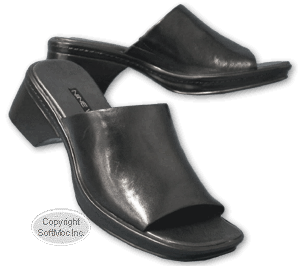 Nine West women's Toe To Toe black slide