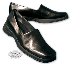Easy Spirit women's Wanda black dress shoe in wide