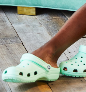 crocs rainy shoes for ladies