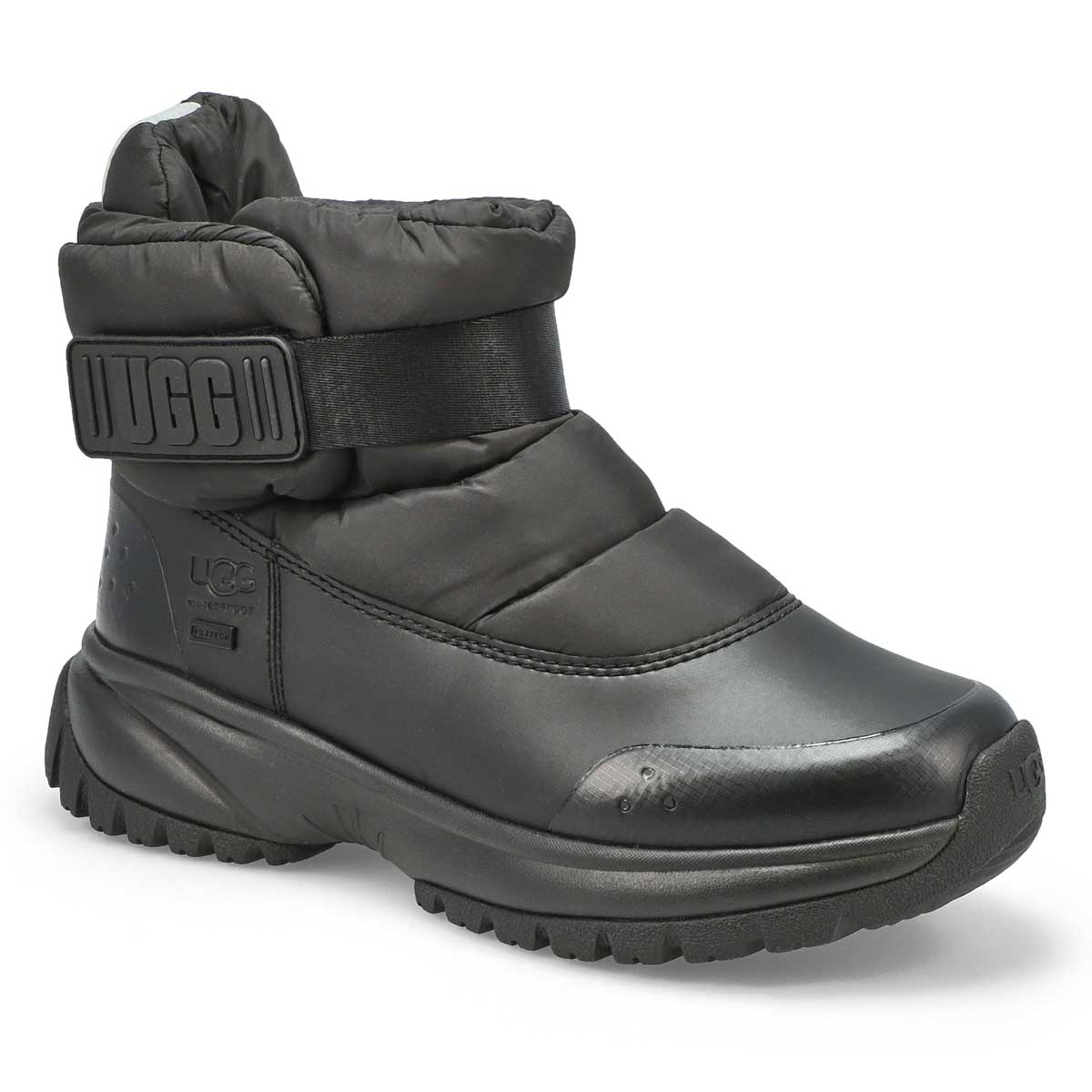 ugg yose snowboot