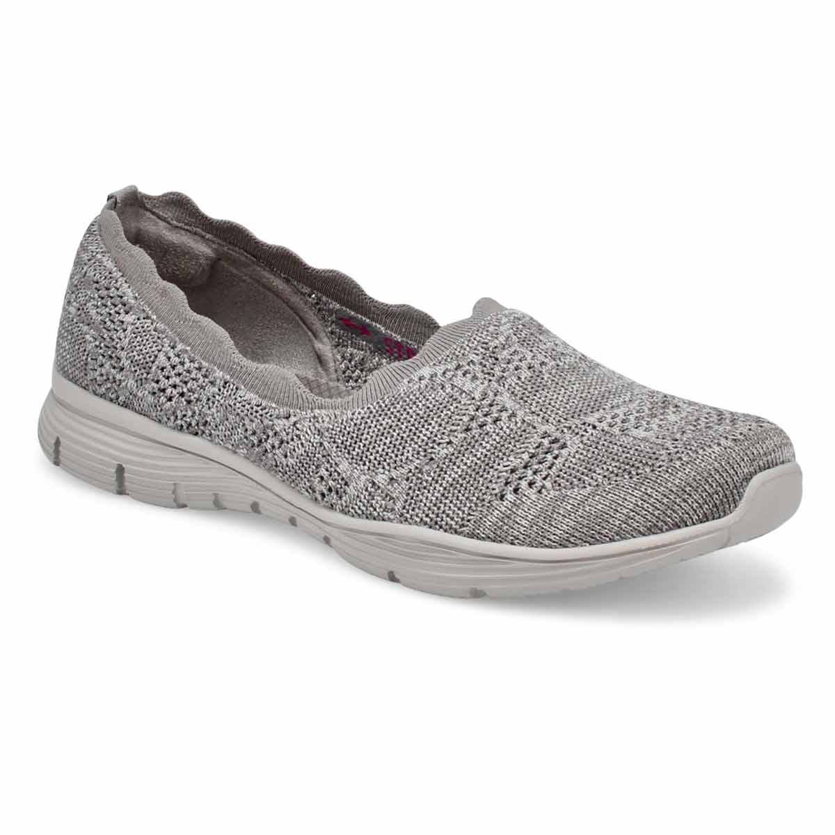 base casual shoes