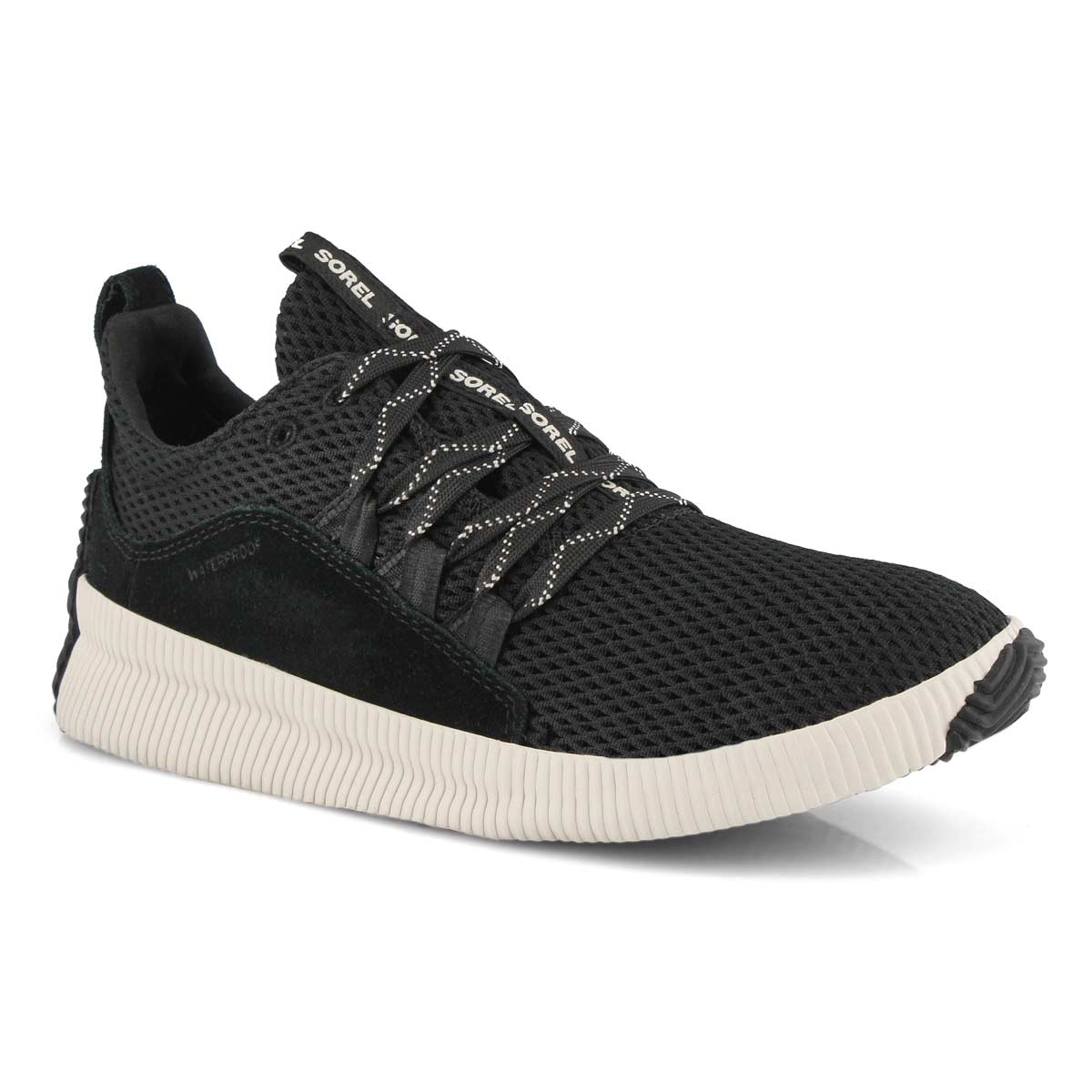 Lds Out N About Plus black lace up snkr