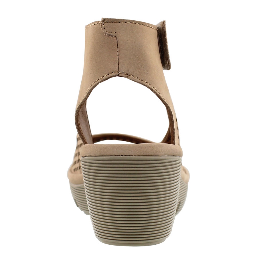 Lds Clarene Prima tan dress wedge