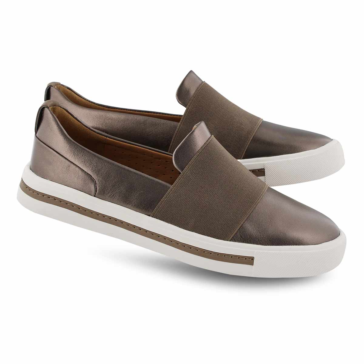 clarks un maui step slip on trainers