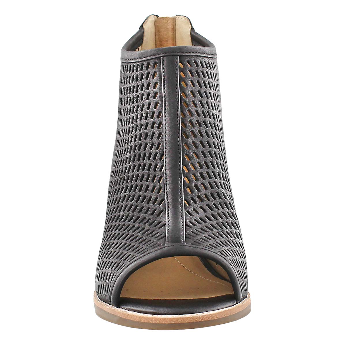 Lds New Callie black perf peep toe heel