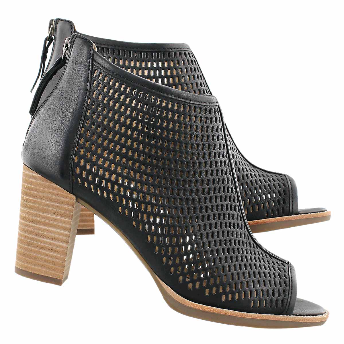 Lds New Callie black perf peep toe heel