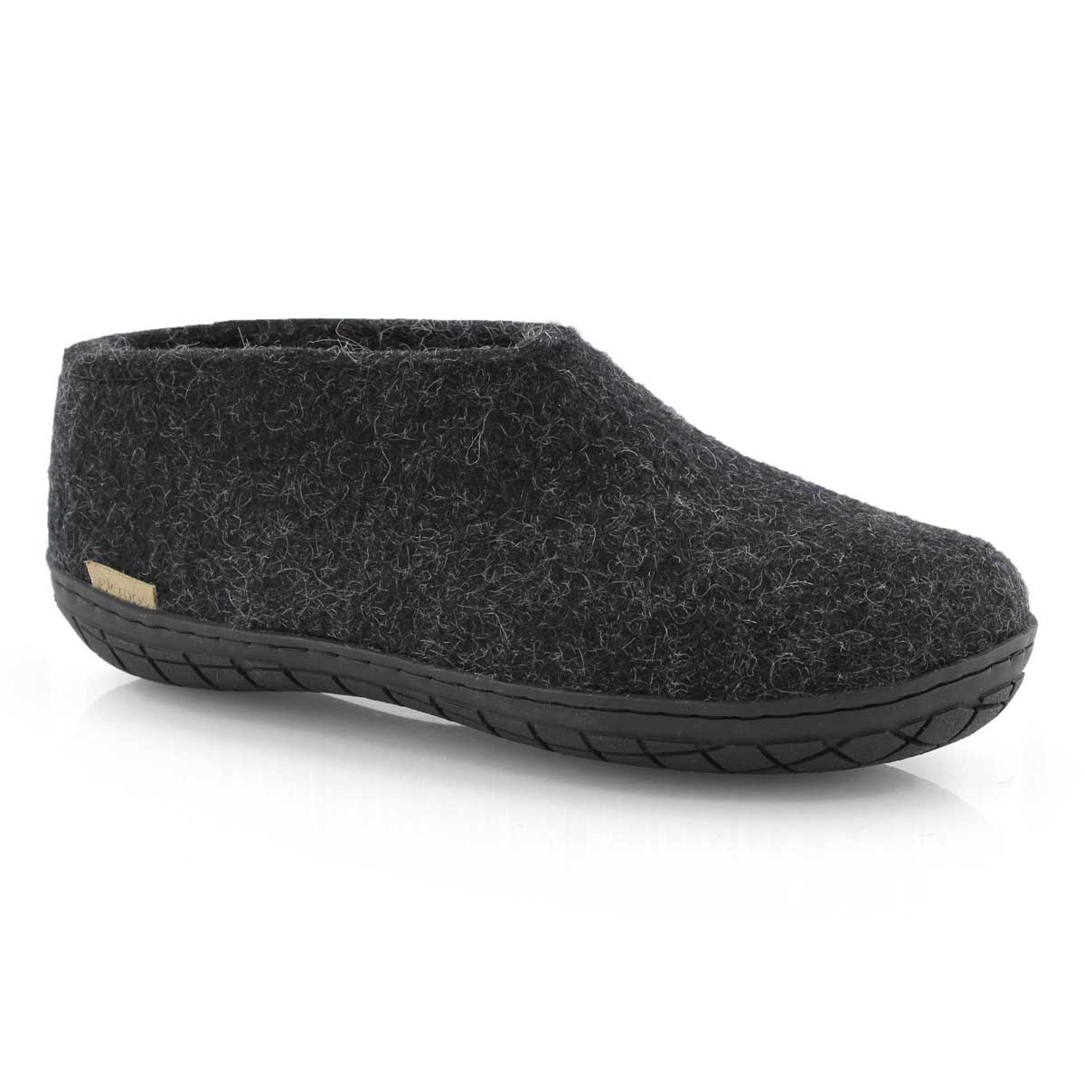 Lds Model AR black closed back slippers