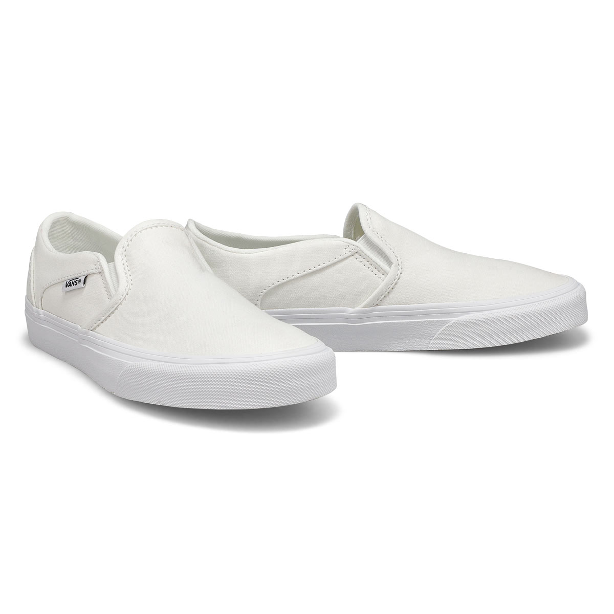 vans white slip on shoes