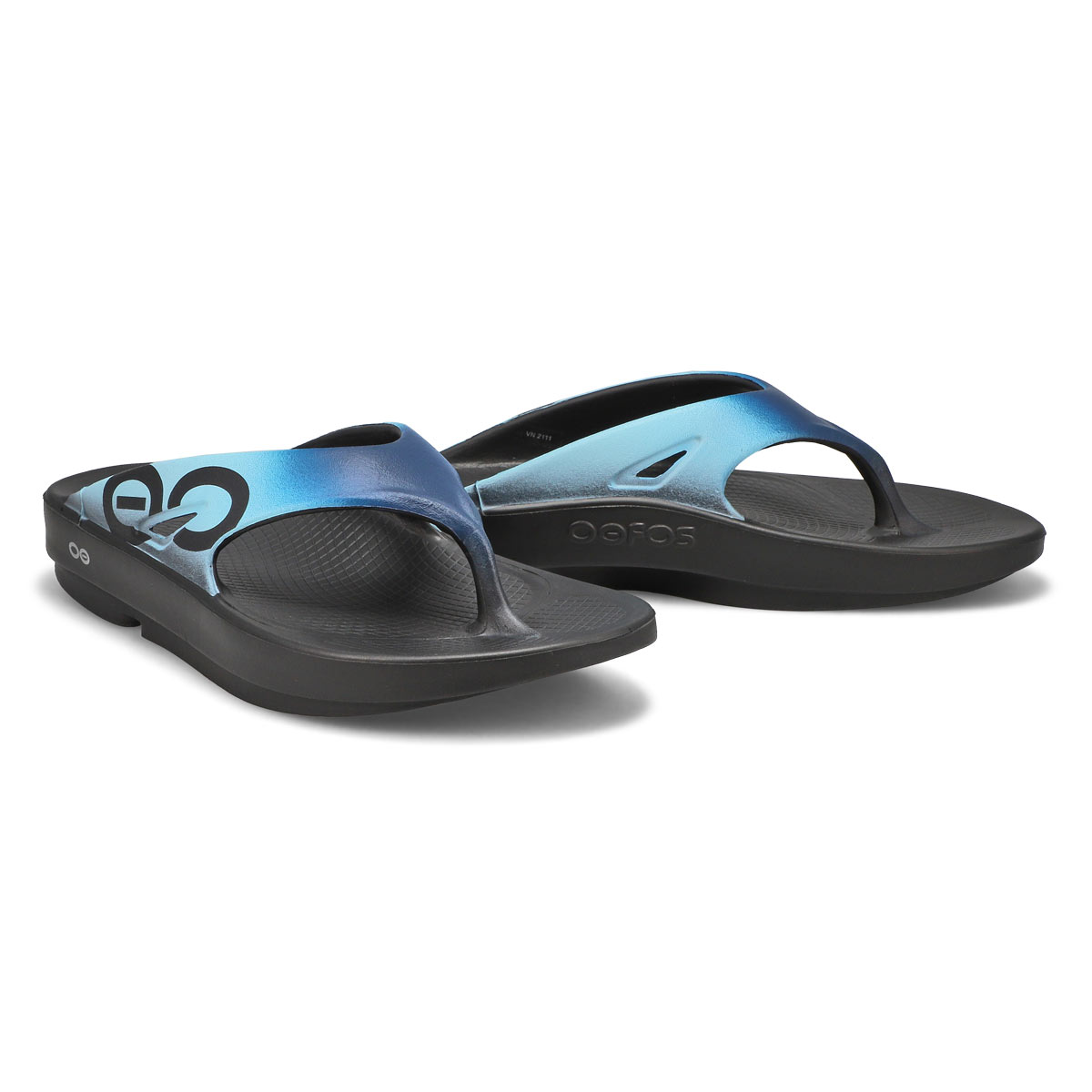 OOFOS Men's Ooriginal Sport Sandal - Black/Wh | SoftMoc.com