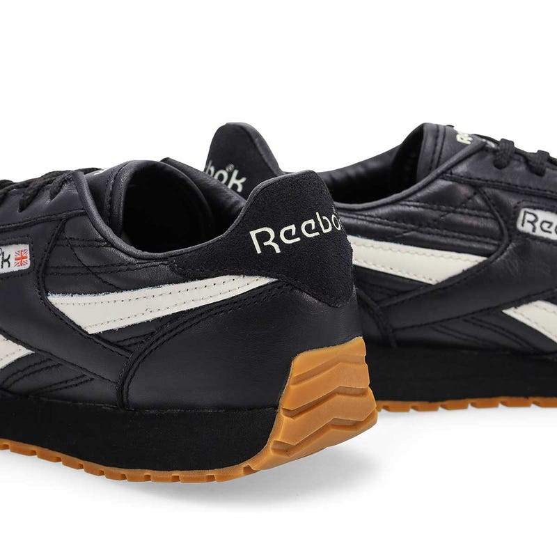 Women's Classic AZ Lace Up Sneaker - Black/Chalk/Gum