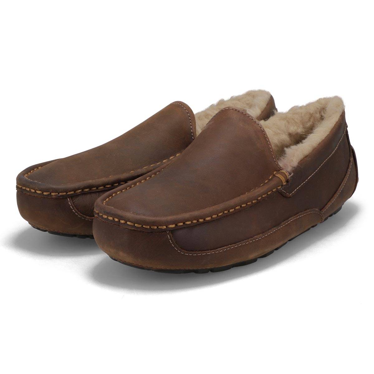 UGG Men's Ascot Sheepskin Slipper - China Tea | SoftMoc.com