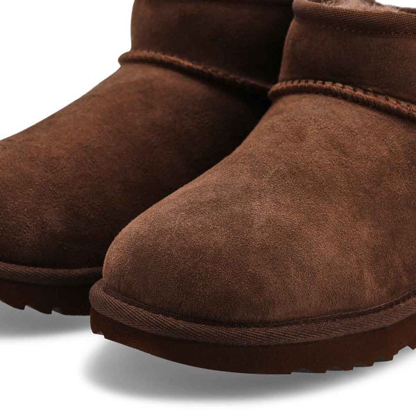 Botte Classic Ultra Mini en peau de mouton pour fi