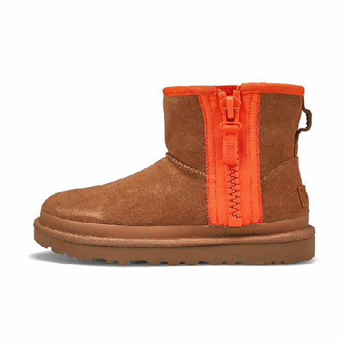 UGG Classic Mini Zipper Tape Logo Boots Women s 5 Chestnut