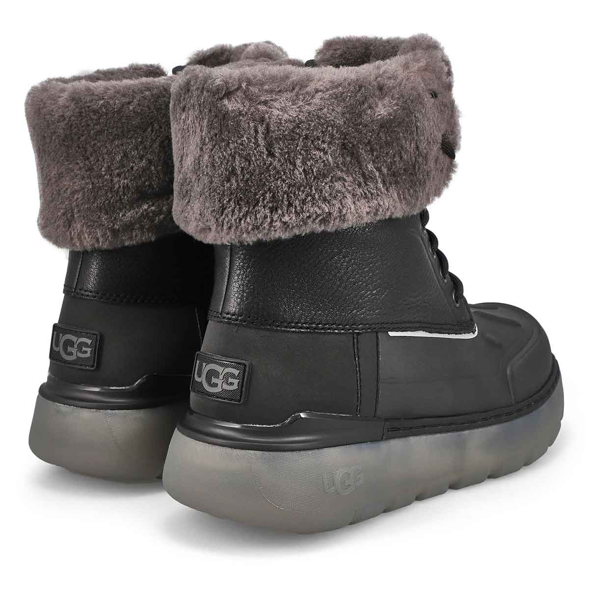 UGG - Bottes noires imperméables ado