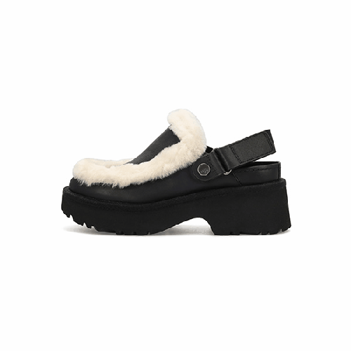 UGG Women's Esmee Leather Platform Clog - Bl | SoftMoc.com