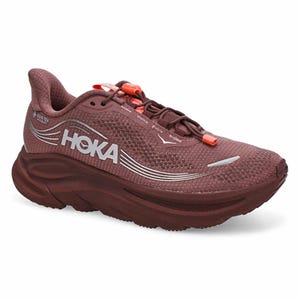 HOKA