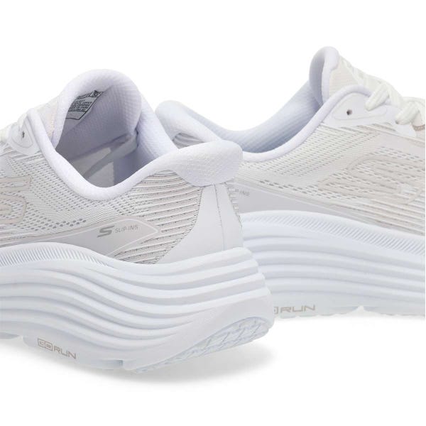 Espadrille de performance femmes Max Cushioning Endeavour Slip-ins - Blanche