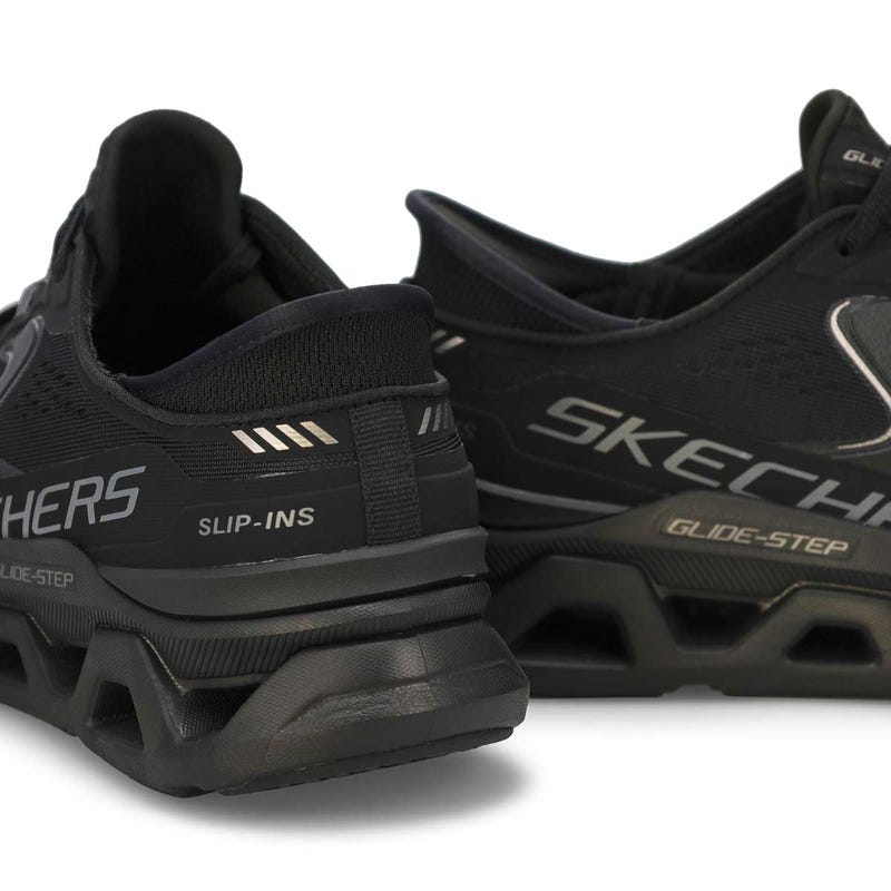 Women's  Glide-Step Altus Slip-Ins Sneaker - Black/Black