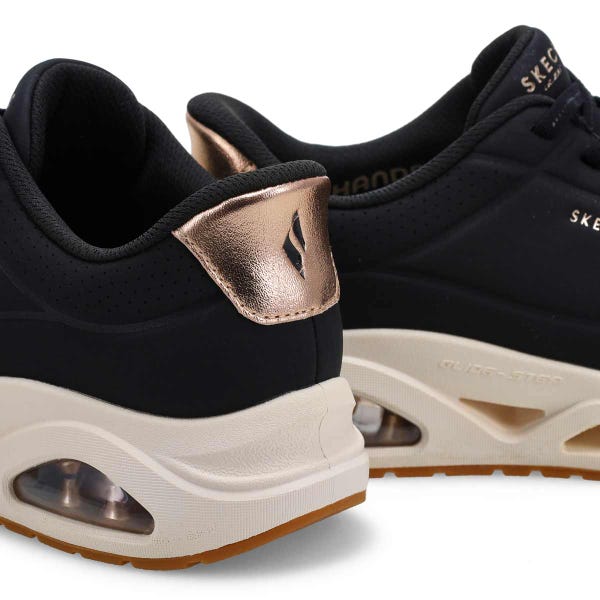 Women's Uno Glide-Step Slip-Ins Sneaker - Black