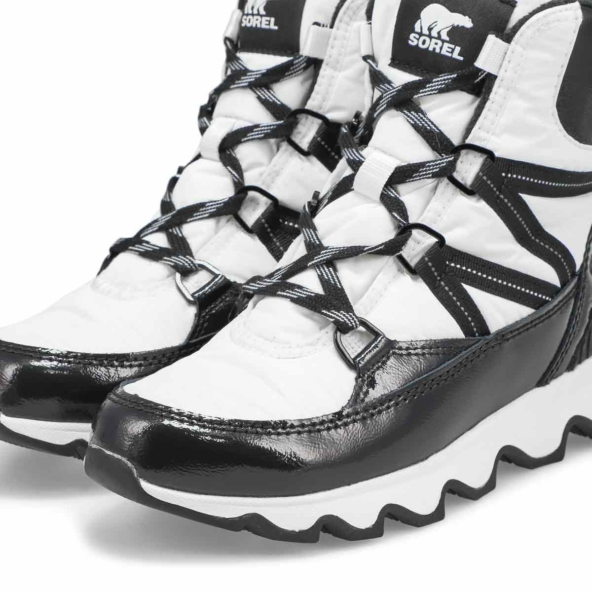 sorel women's kinetic sport waterproof cold weather boots