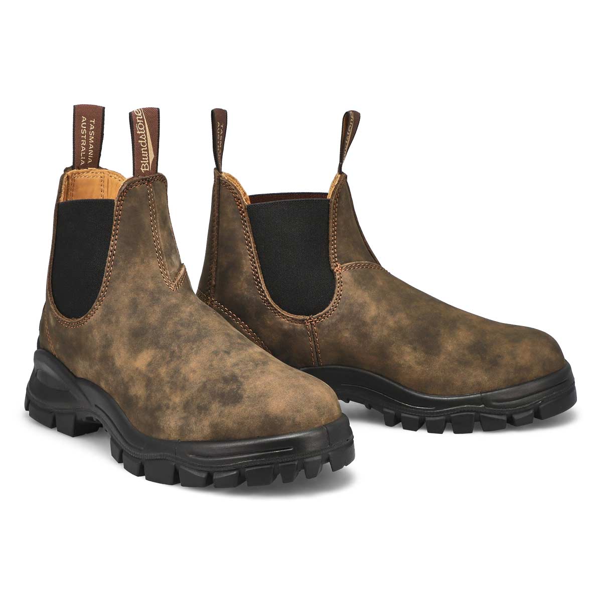 Blundstone Unisex 2238 Lug Sole Chelsea Boot | SoftMoc.com