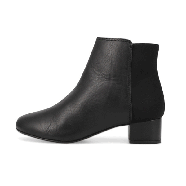 chartli valley clarks