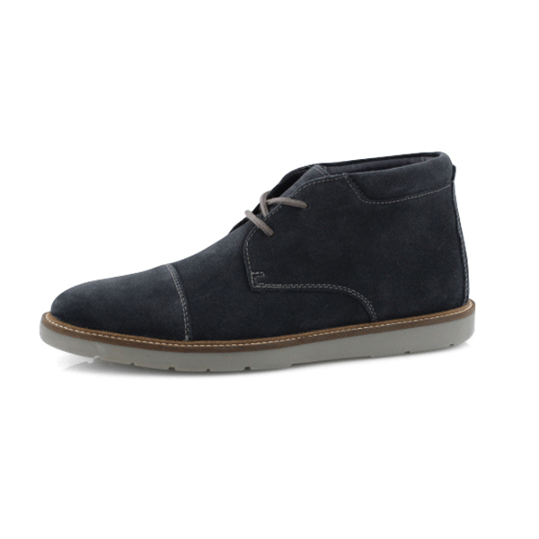 clarks grandin mid chukka boot