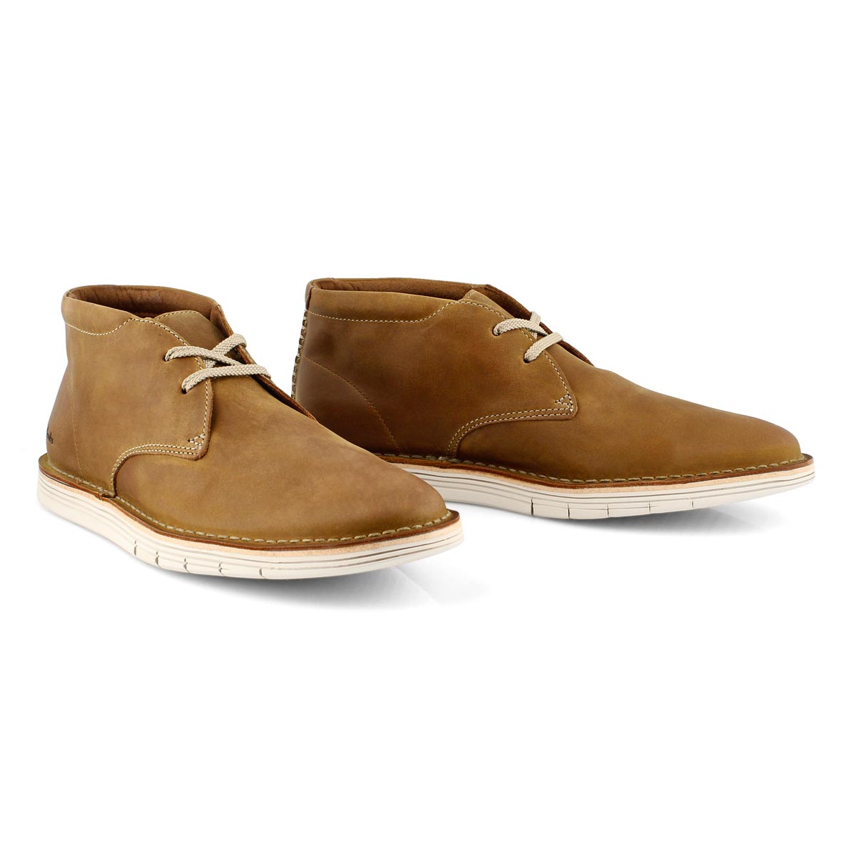 clarks mens forge stride chukka boots flat heel