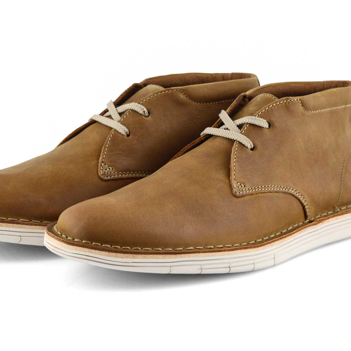 clarks mens forge stride chukka boots flat heel