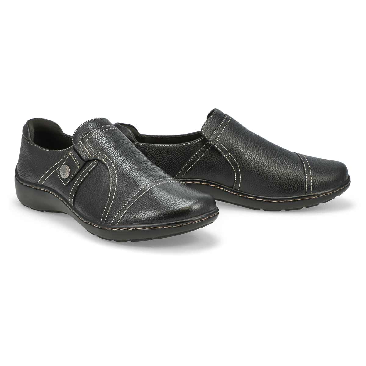 Clarks Women's Cora Poppy Wide Loafer 