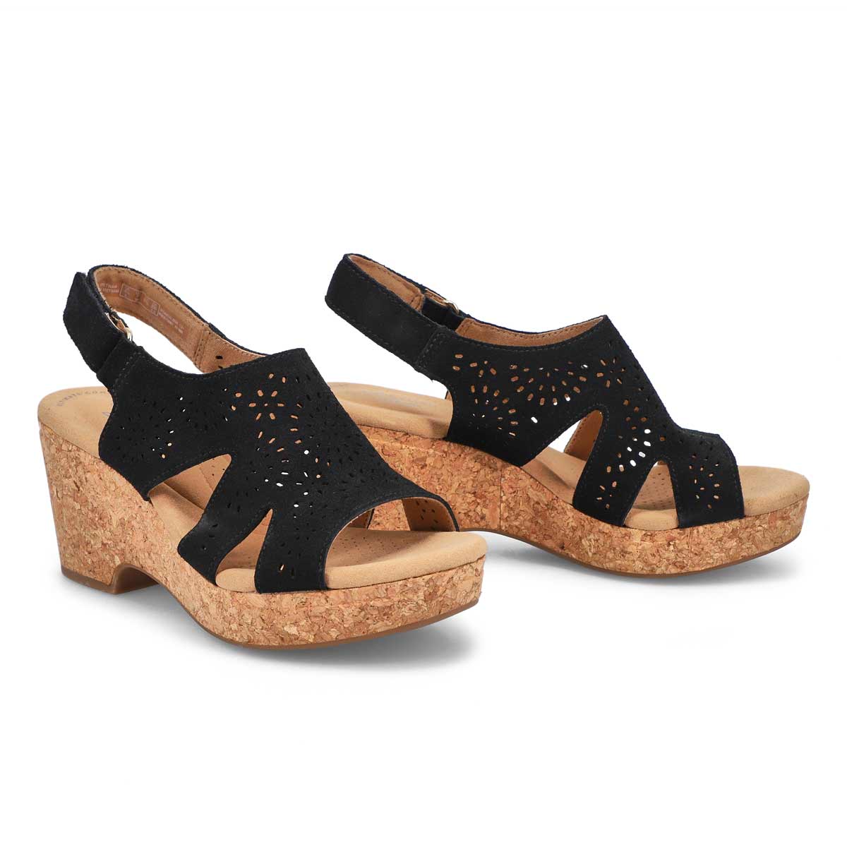 Clarks Women's Giselle Bay Wedge Sandal Bla