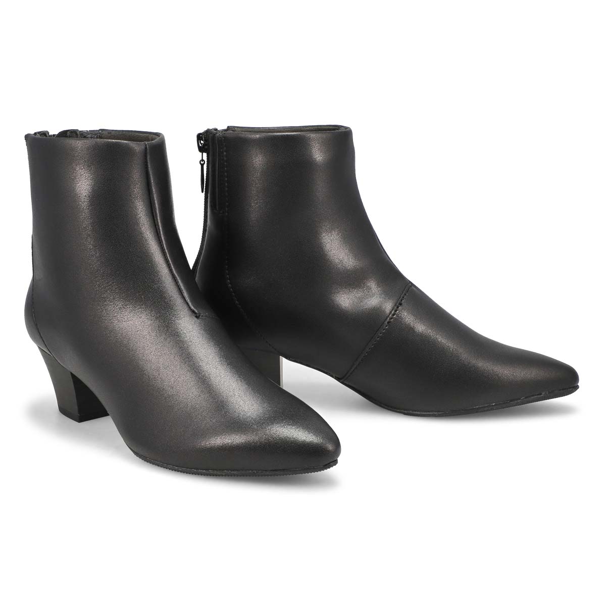 Women's Boots | 2023 Trends | Simons Canada