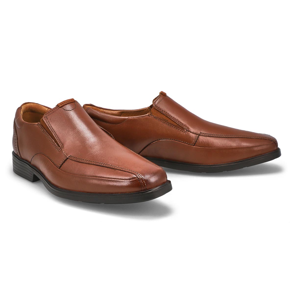 Men's Clarkslite Ave Wide Slip On Dress Shoe -Tan