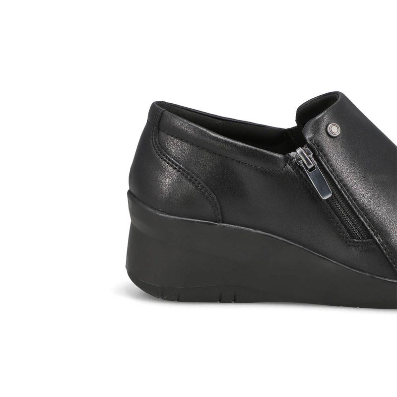 Women's Suttyn Zip Wedge Wide Casual Loafer - Black