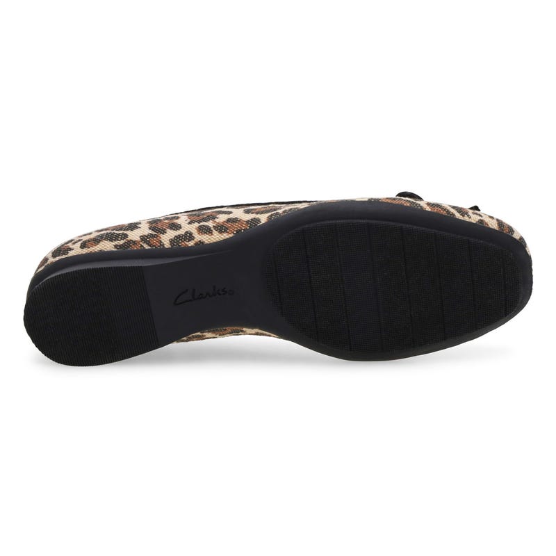Women's Jazmynn Bow Ballet Shoe - Leopard Print