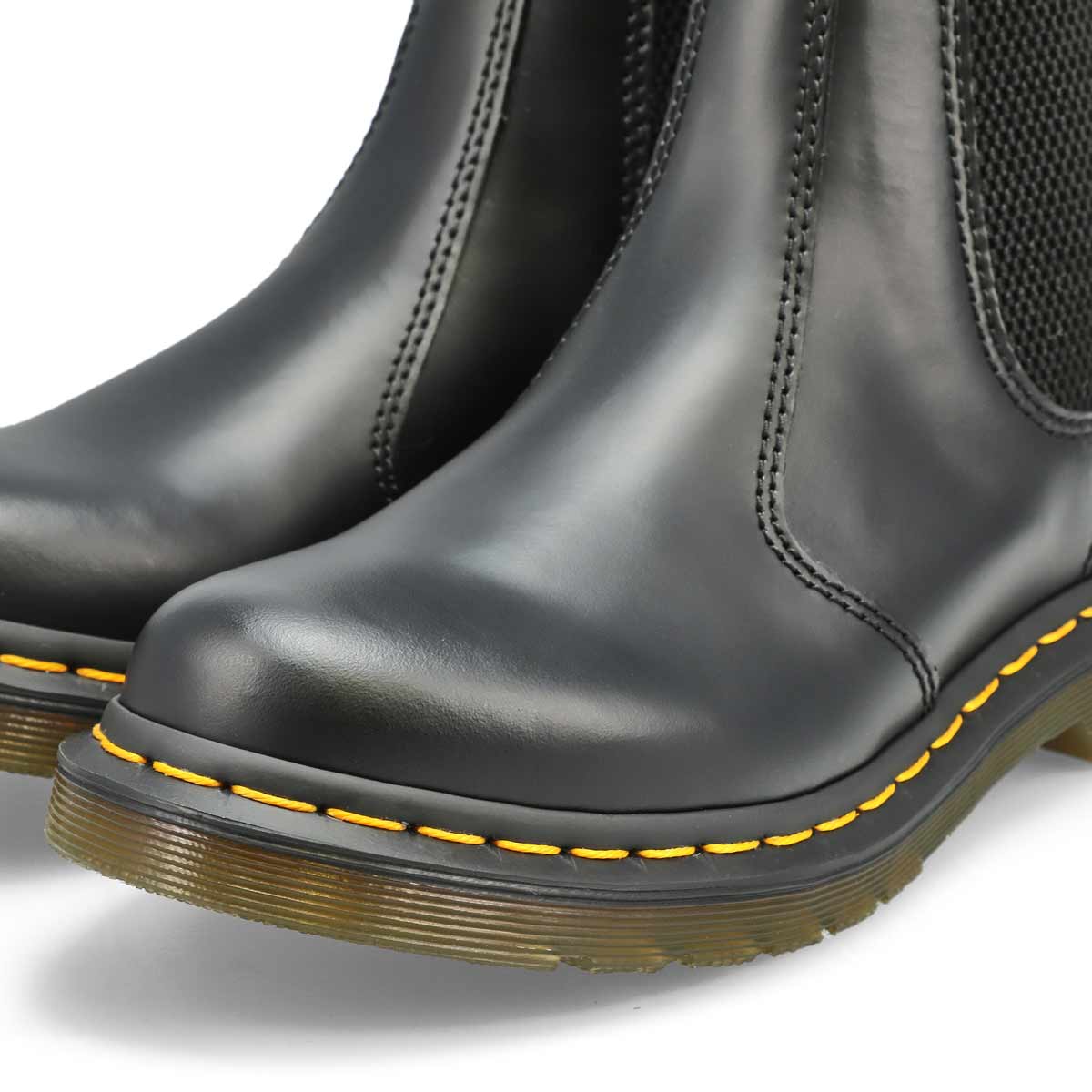 Dr Martens Women s 2976 Smooth Chelsea Boot SoftMoc
