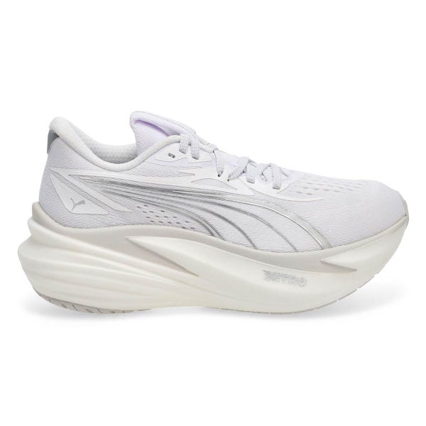 Women's  Magmax Nitro 2 Performance Sneaker - White/Silver Mist