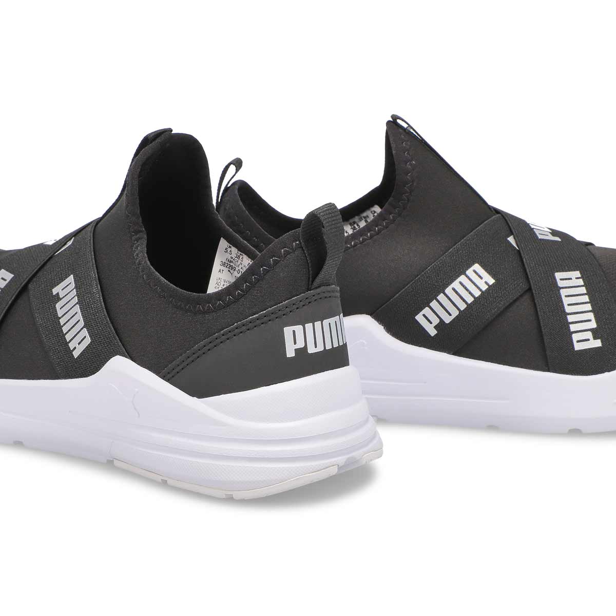 Women's Wired Run Slip On Sneaker - Black/ Silver