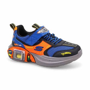 Skechers