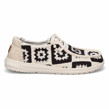 Women's Wendy Cottage Crochet Casual Shoe - Black/