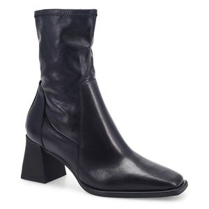 Vagabond Shoemakers